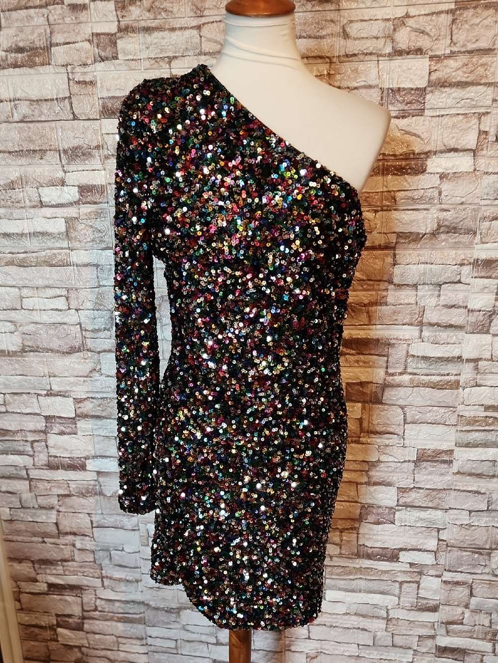 Love & Lemonade Sequin One-Shoulder Dress Brand New